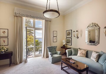 Superior Suites