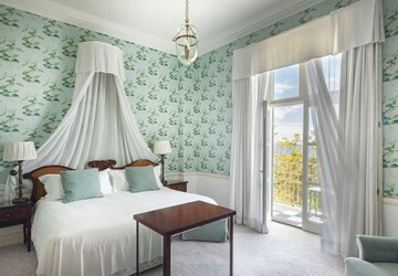 Superior Suites