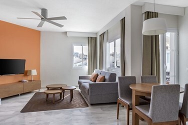 Apartment 2 Bedrooms