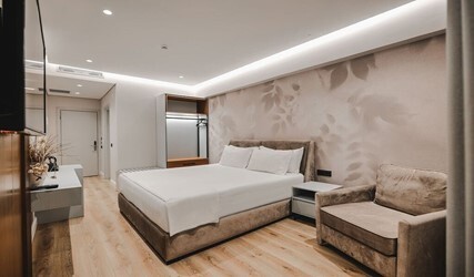 Deluxe Double Room with Balcony & Sea View