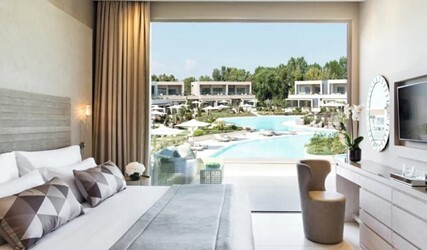 One Bedroom Suite Grand Balcony