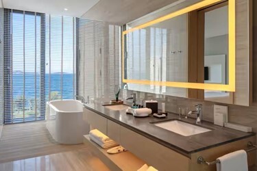 King Junior Suite with Balcony & Sea View