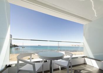 Frontal Sea View