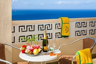 Studio with sea views