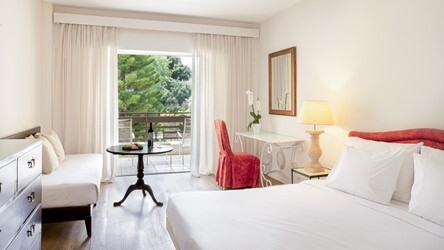 Double Room Superior Balcony with Garden View