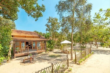 Beachfront Villa