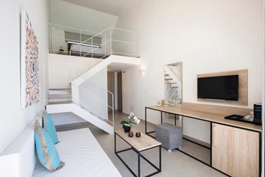 Executive Loft Suite Pool View/ Sea View