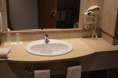 Double/Twin Standard Room