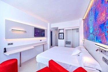Double/Twin Standard Room
