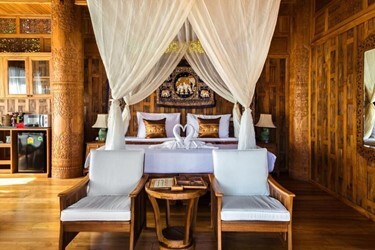 Deluxe Pool Villa