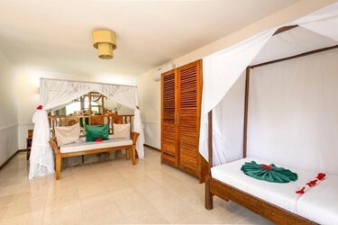 Front View Bungalow