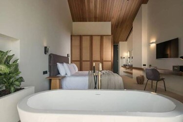 Upper Floor Junior Suite