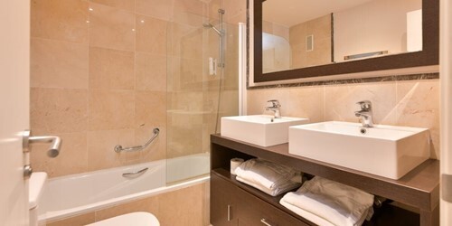 2 Bedroom Apartment Side Sea View