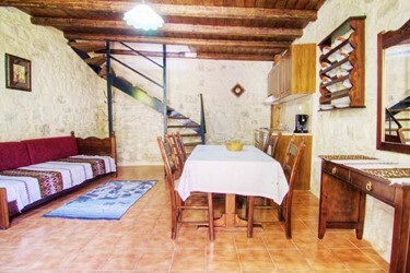 1-Bedroom Apartment