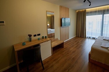 Deluxe Room Side Sea View