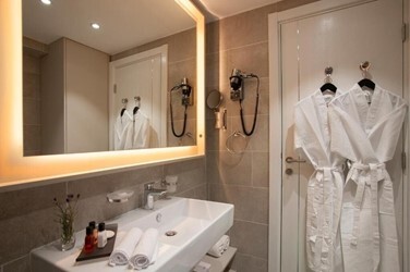 Suite City View