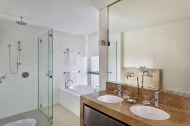 Apartment 1 Bedroom Sea View