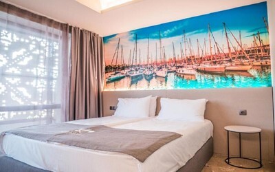 Apartment 1 Bedroom 2+2