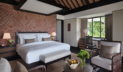 Hill Top Pool Villa