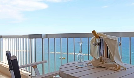 Executive Suite Sea View