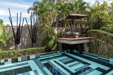 Bensley Residence