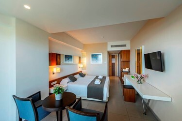 Superior Twin Room Side Sea View