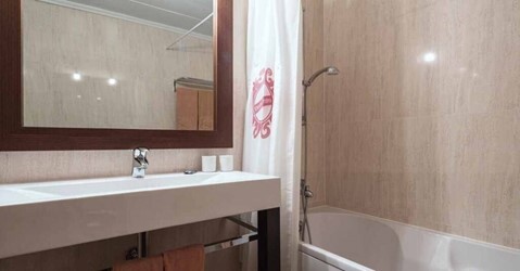 1 Bedroom Apartment With Garden View