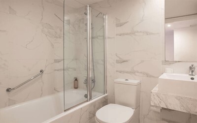 One Bedroom Apartment Inland View