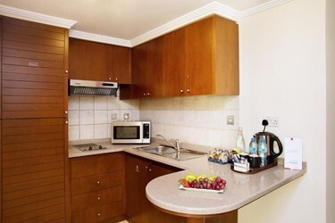 City view one-bedroom suite