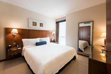 City view one-bedroom suite