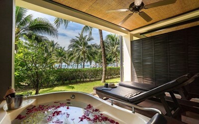 Sea View Grande Deluxe Buildinq