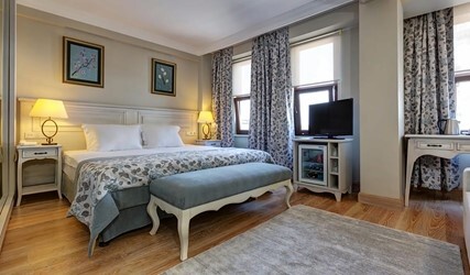 Queen Suite