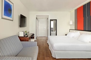 Privilege Room