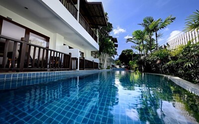 Pool Access Garden View Room
