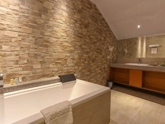 Junior Suite Room