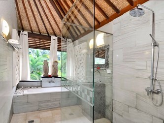 HONEYMOON / TANTRA SUITE