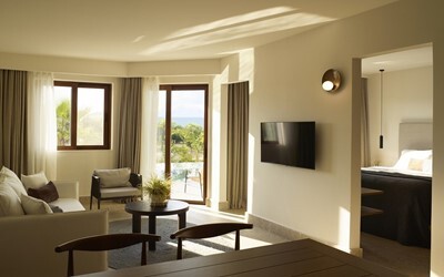 Ocean One Bedroom Suite Swim-Up GV