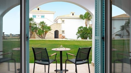 Bungalow Garden View