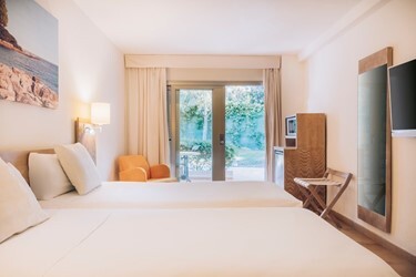Double/Twin Standard Room