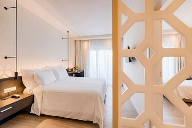Family Room Premium with Sea View