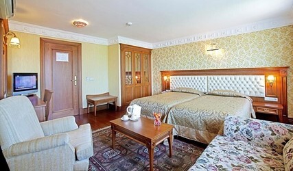 Superior Triple Room