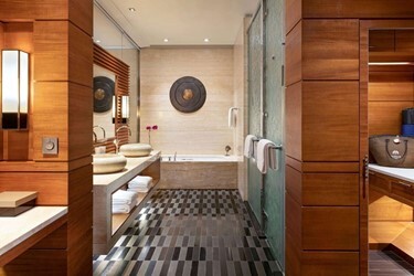 Oasis Room