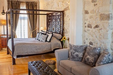 Penthouse Suite
