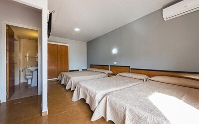 Deluxe Family Suite