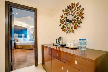 Premium suite