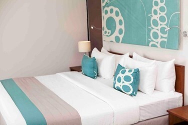 Premium Deluxe Suite