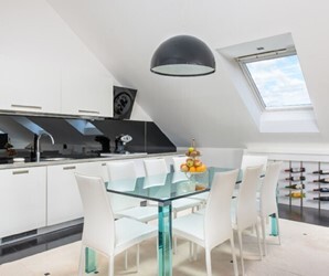 Penthouse Suite with Old Town View