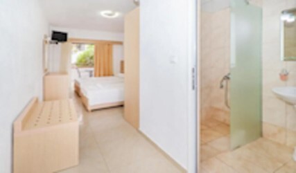 Twin / Double Room