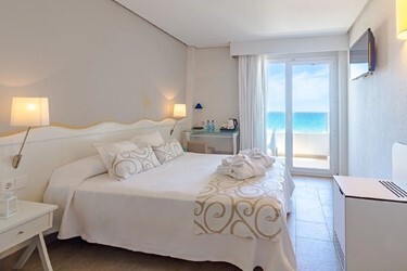 Double Frontal Sea View