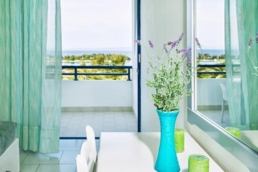 Double Room Superior with Garden View